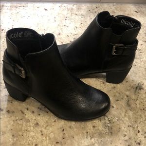 Nicole Size 7 1/2 Black Booties - NEVER WORN!